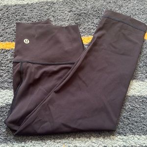 Lulu Navy Crop Leggings